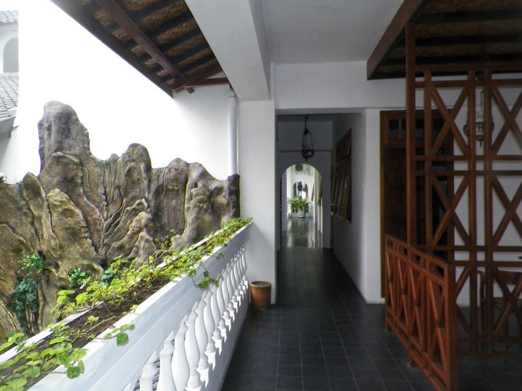 Bladok Hotel & Restaurant Yogyakarta Exteriör bild