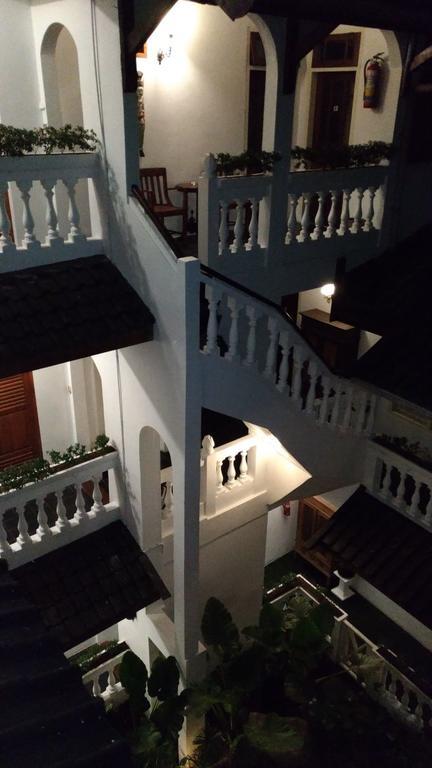 Bladok Hotel & Restaurant Yogyakarta Exteriör bild