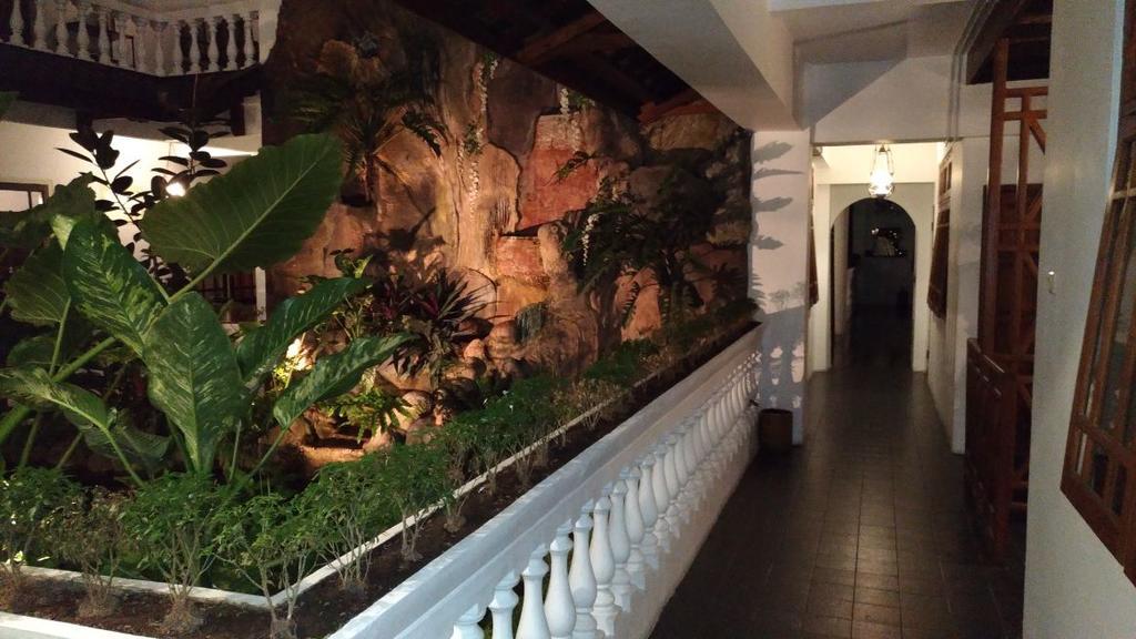 Bladok Hotel & Restaurant Yogyakarta Exteriör bild