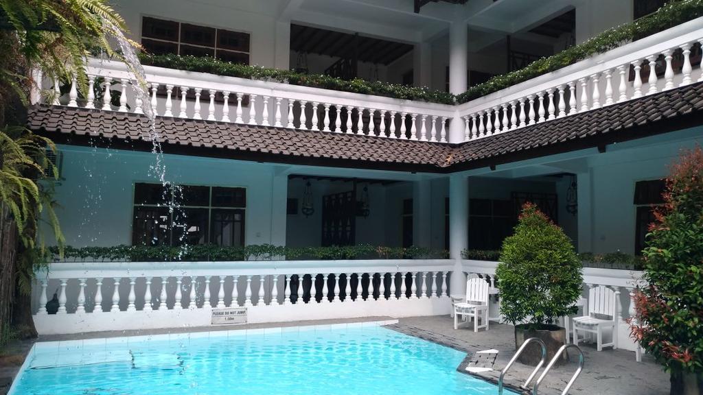Bladok Hotel & Restaurant Yogyakarta Exteriör bild